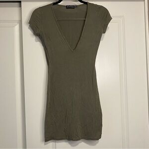 Prettylittlething Mini Dress XS 2 Fitted Deep V Neck Summer Sun Dress Olive PLT